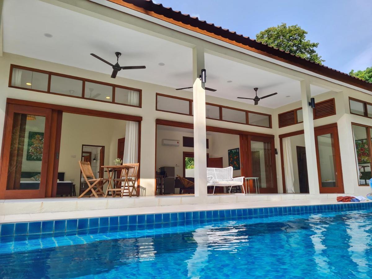 Villa Meranti - Spacious Private Pool Villa Pantai Cenang  Esterno foto