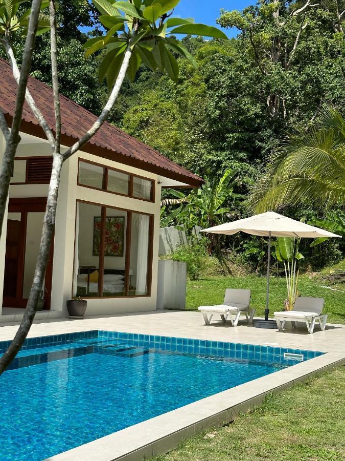 Villa Meranti - Spacious Private Pool Villa Pantai Cenang  Esterno foto