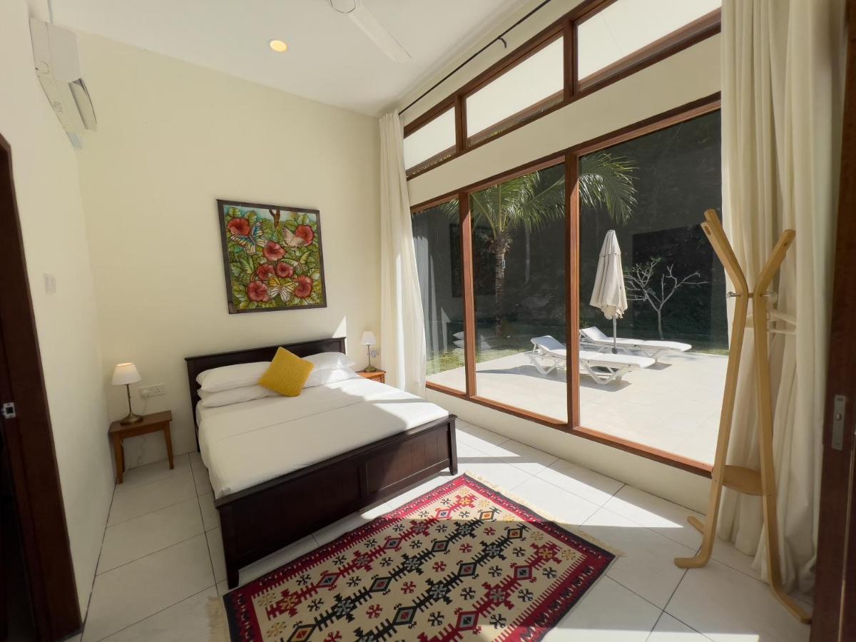 Villa Meranti - Spacious Private Pool Villa Pantai Cenang  Esterno foto